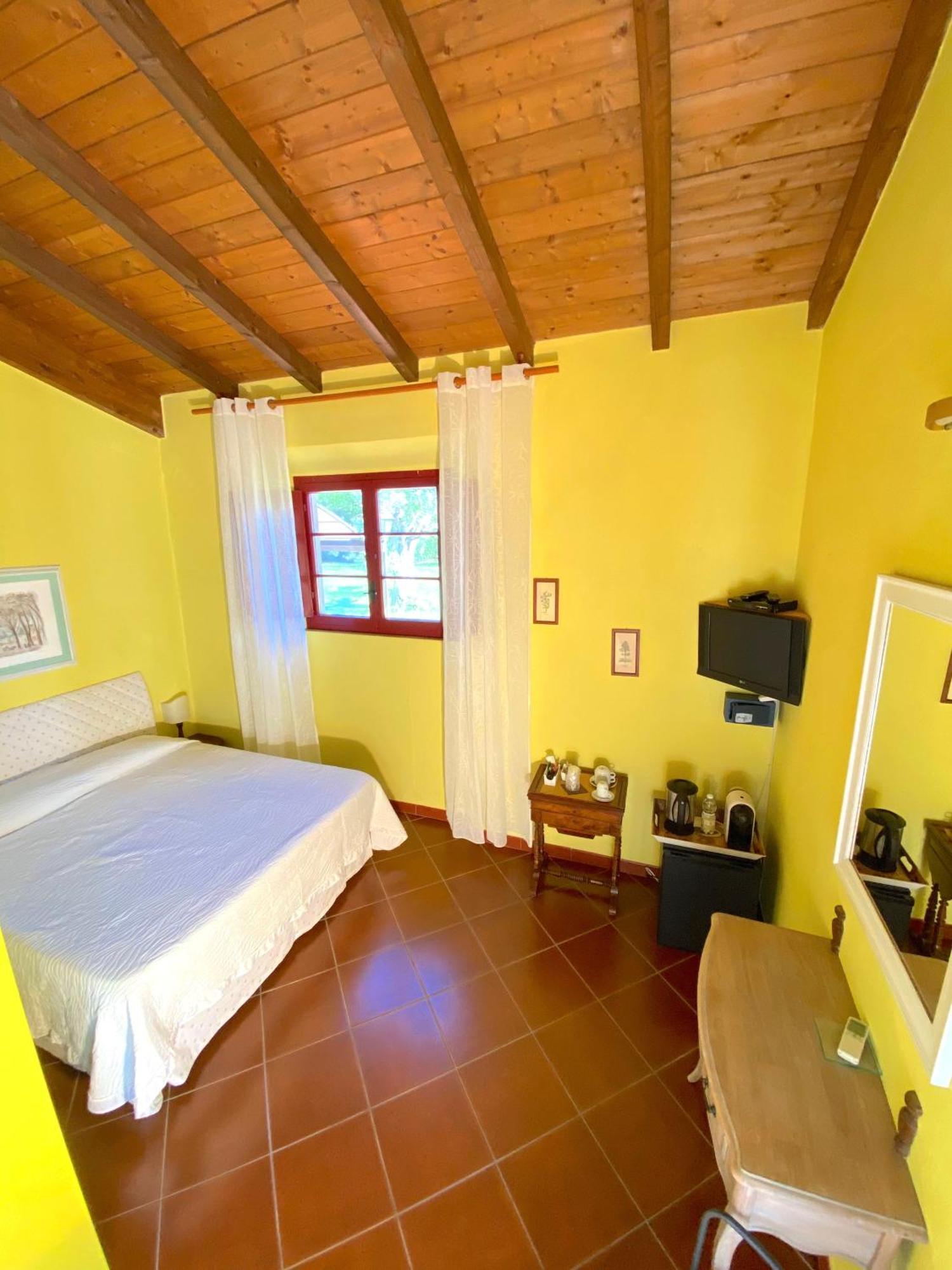 Relais Felciaino B&B Больгері Номер фото